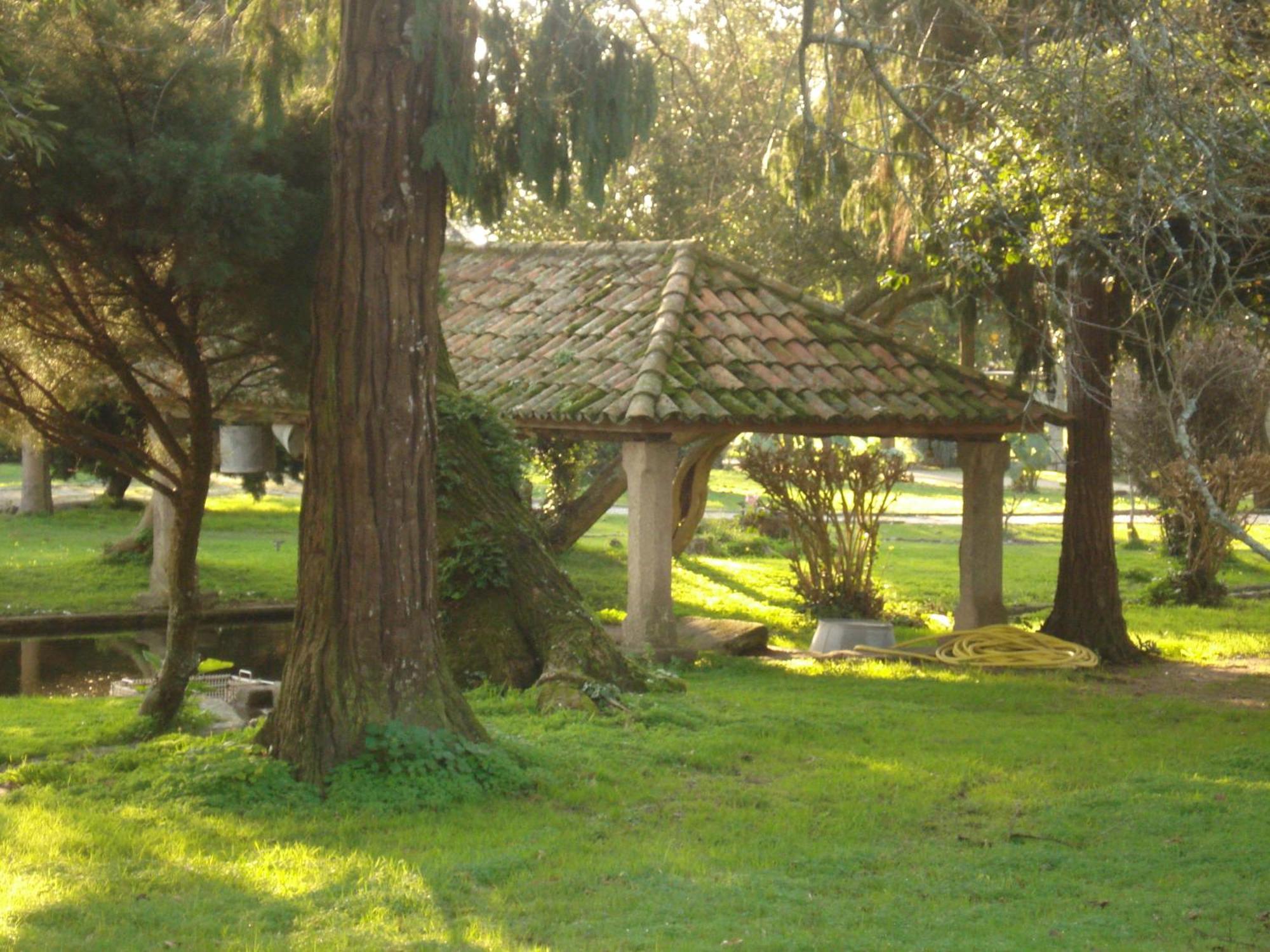 Pazo A Capitana Bed & Breakfast กัมบาโดส ภายนอก รูปภาพ